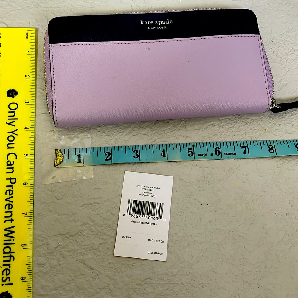 Kate Spade 4”x8” Cameron St wallet. EUC w/ tags. Lavender, Navy, & White